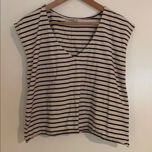 esby apparel evie tee